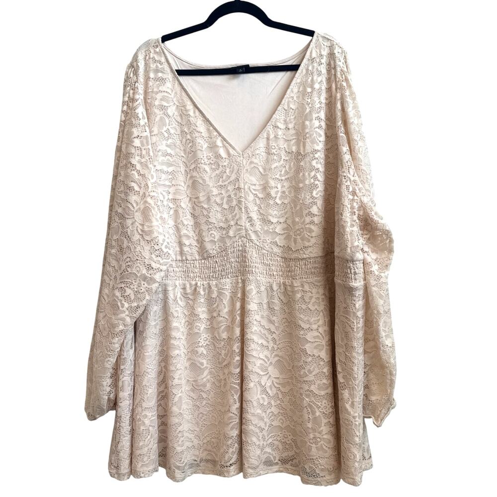 Torrid Cream/Light Pink Floral Lace Boho Long Sleeve Blouse